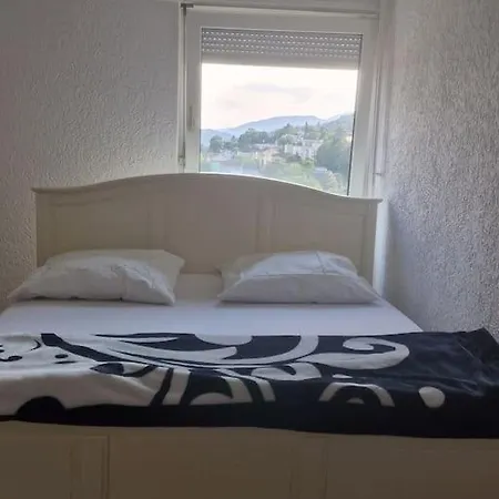 1 Beautiful Room In An 3-Bed-Room-Appart Grenchen Exterior photo
